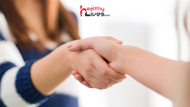 Benefits-of-Handshake-in-Hindi